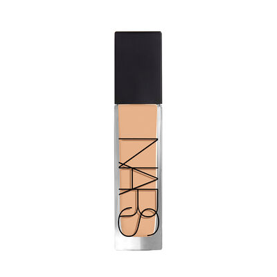 NATURAL MATTE LONGWEAR FOUNDATION (BASE MATE LIQUIDA)