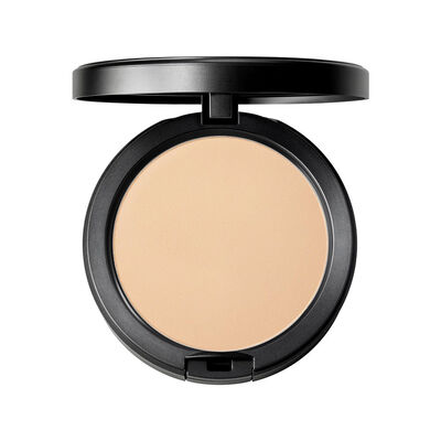 REPUESTO STUDIO FIX POWDER (BASE EN POLVO COBERTURA MEDIA A COMPLETA)