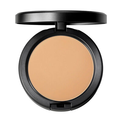 REPUESTO STUDIO FIX POWDER (BASE EN POLVO COBERTURA MEDIA A COMPLETA)