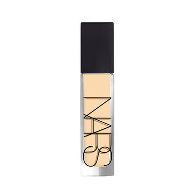 NATURAL MATTE LONGWEAR FOUNDATION (BASE MATE LIQUIDA)