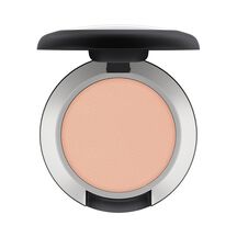 POWDER KISS SOFT MATTE EYE SHADOW