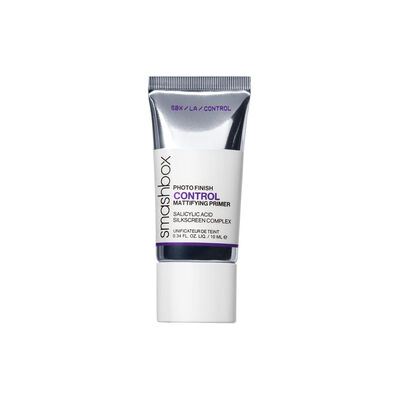 PHOTO FINISH CONTROL MATTIFYING PRIMER +  (PRIMER MATIFICANTE)