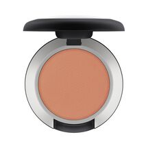 POWDER KISS SOFT MATTE EYE SHADOW