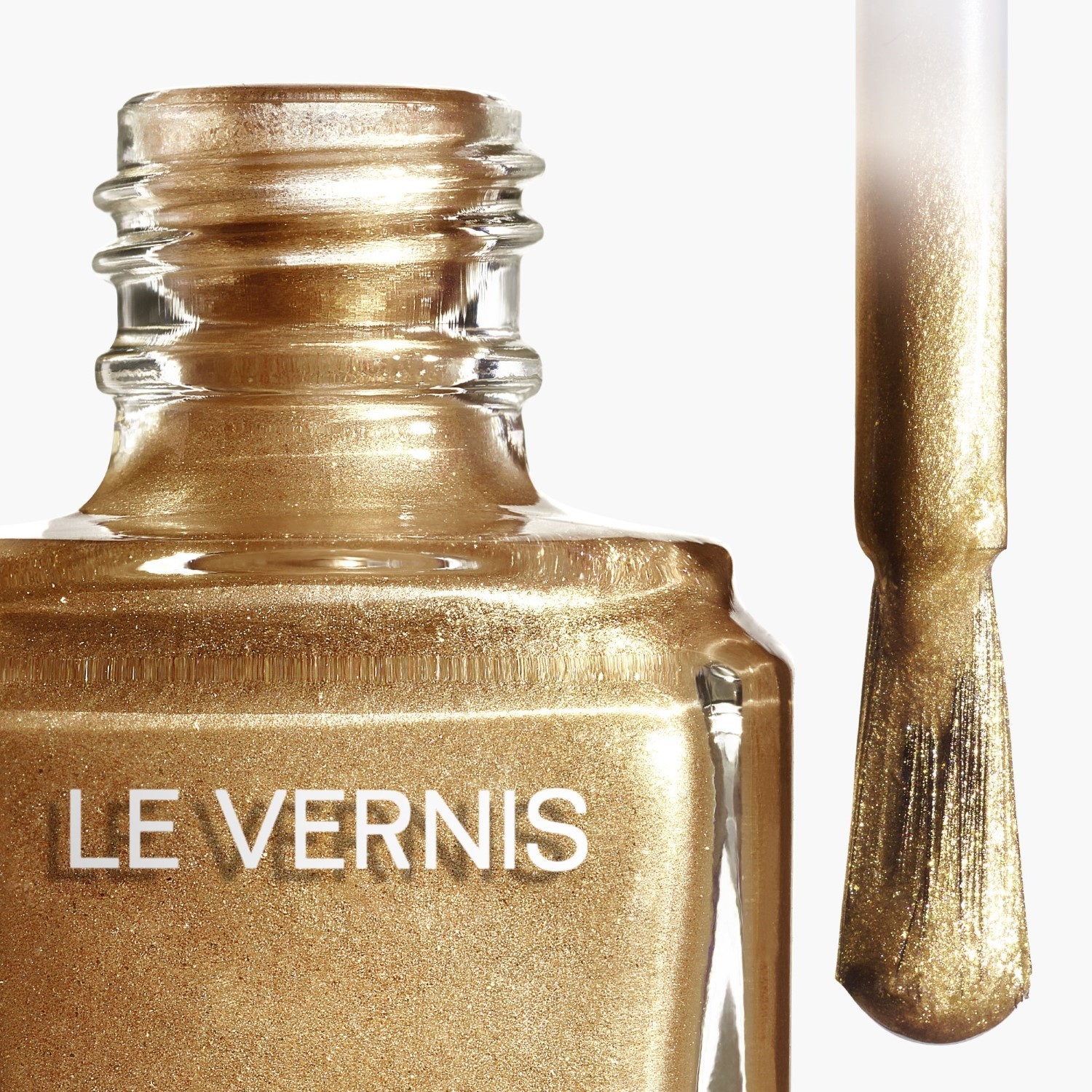 COLOR Y BRILLO DE LARGA DURACI&Oacute;N