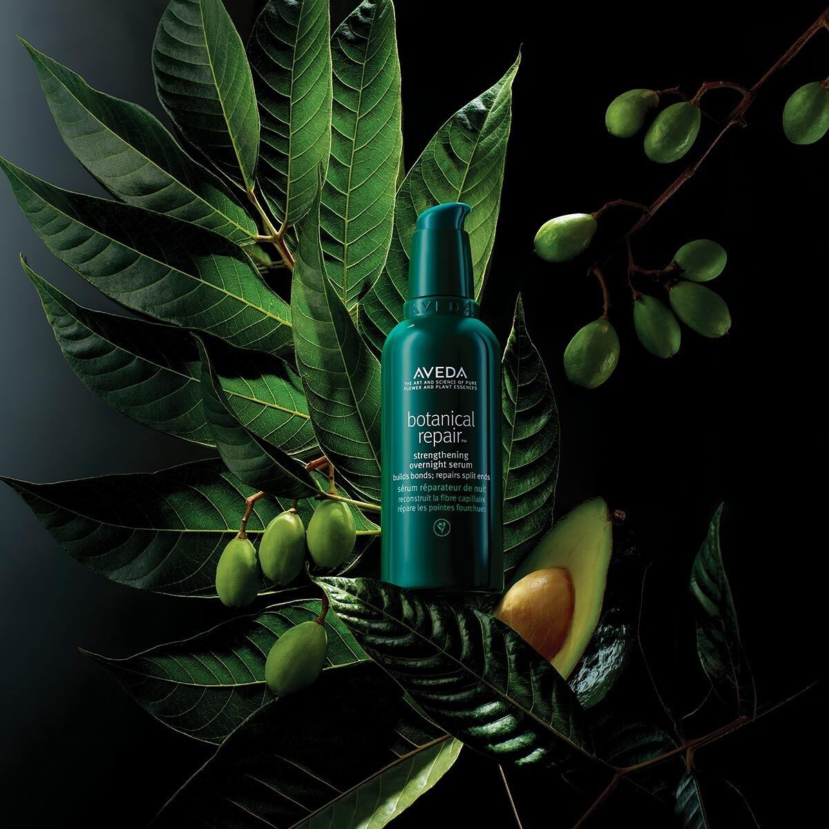BOTANICAL REPAIR STRENGTHENING OVERNIGHT SERUM (SUERO FORTALECEDOR NOCTURNO)