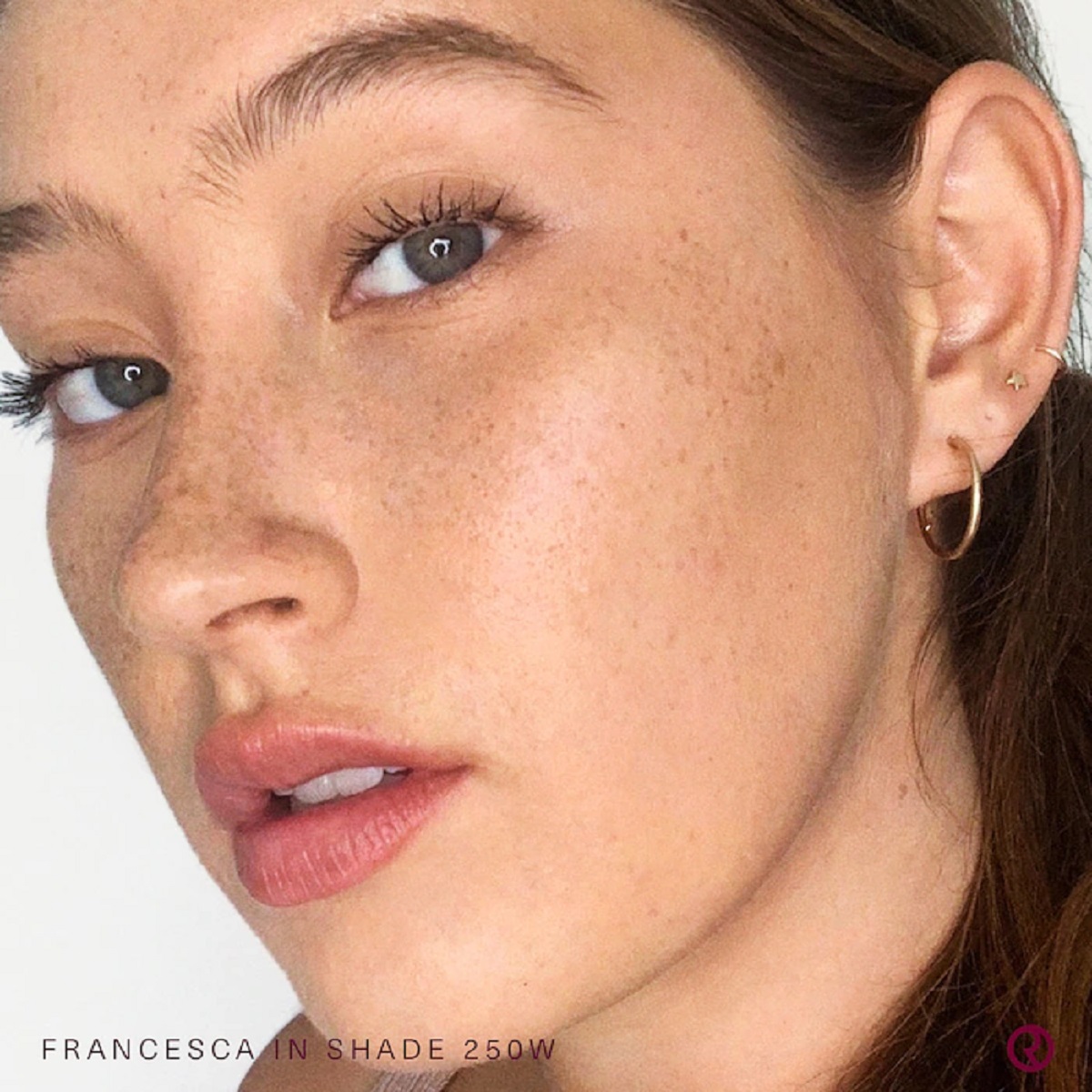 LIQUID TOUCH WEIGHTLESS FOUNDATION (BASE DE MAQUILLAJE)