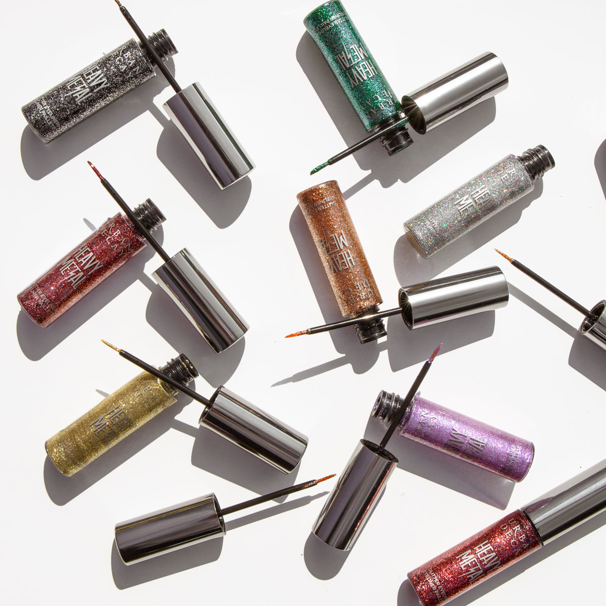 HEAVY METAL GLITTER EYELINER (DELINEADOR L&Iacute;QUIDO)