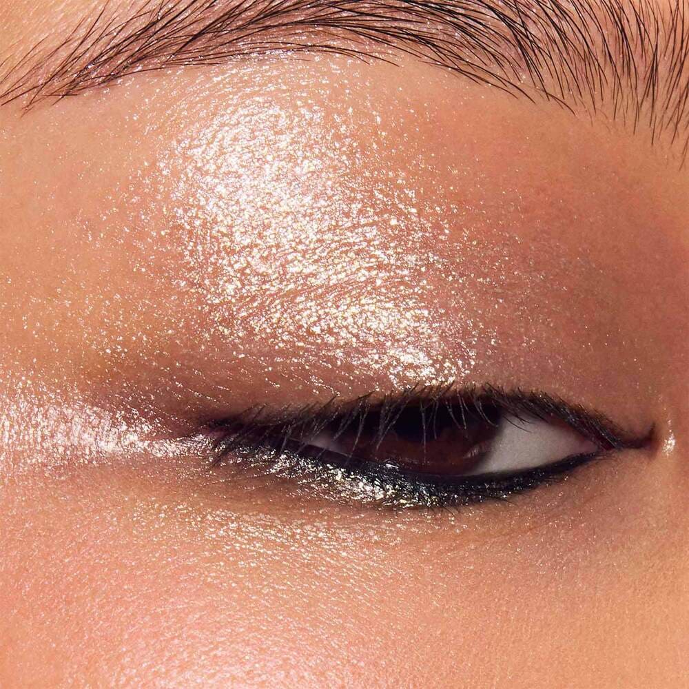 M·A·C DAZZLESHADOW EYE STICKS (SOMBRA DE OJOS EN CREMA)