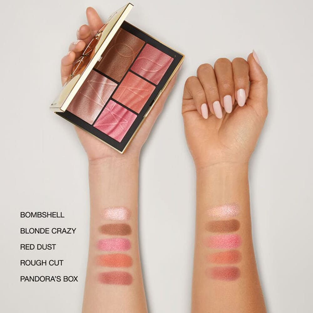 PURE LUXURY LIGHT REFLECTING™ CHEEK & EYE PALETTE (PALETA DE OJOS Y RUBOR)