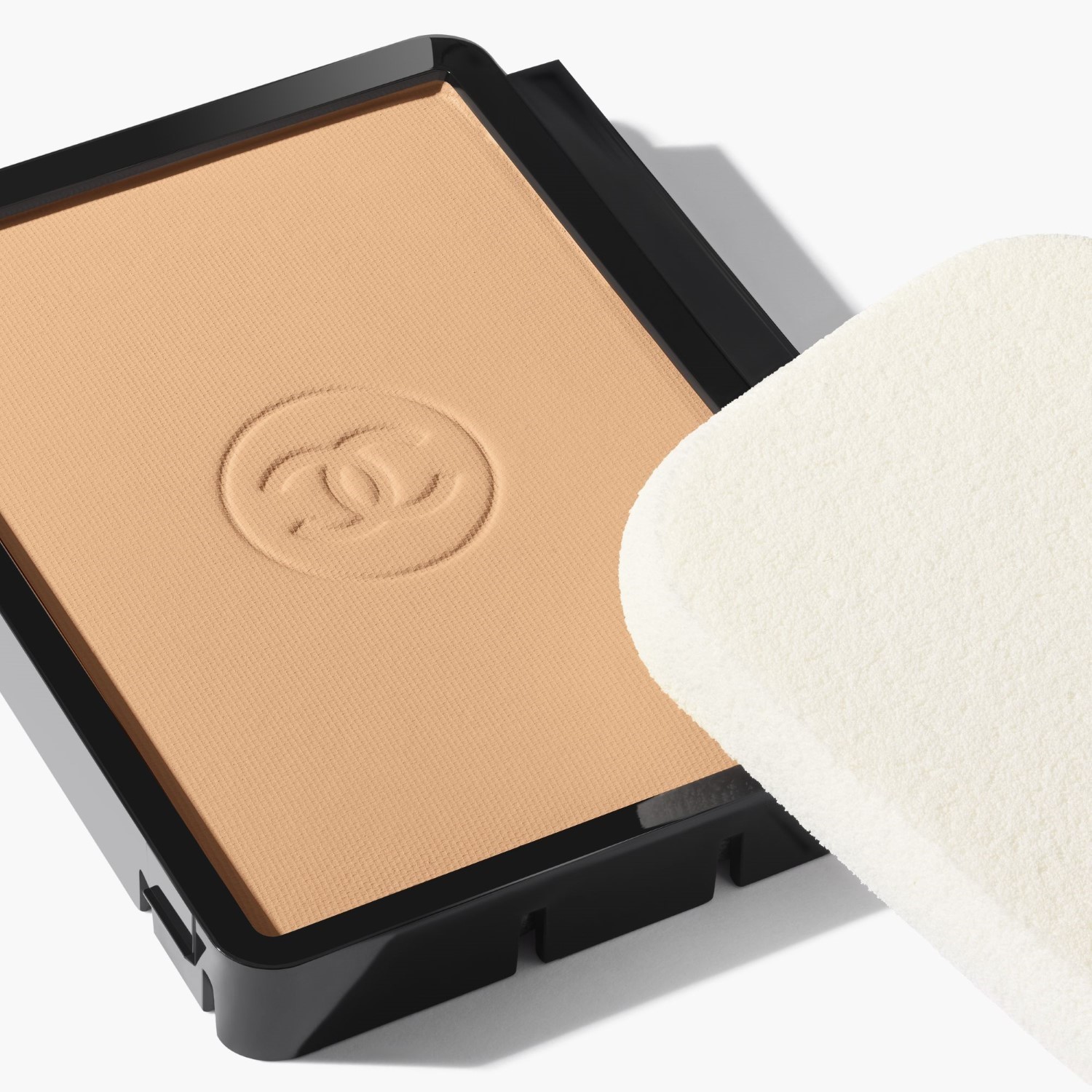 BASE DE MAQUILLAJE COMPACTO DE LARGA DURACI&Oacute;N ULTRACONFORTABLE ? ACABADO PERFECTO