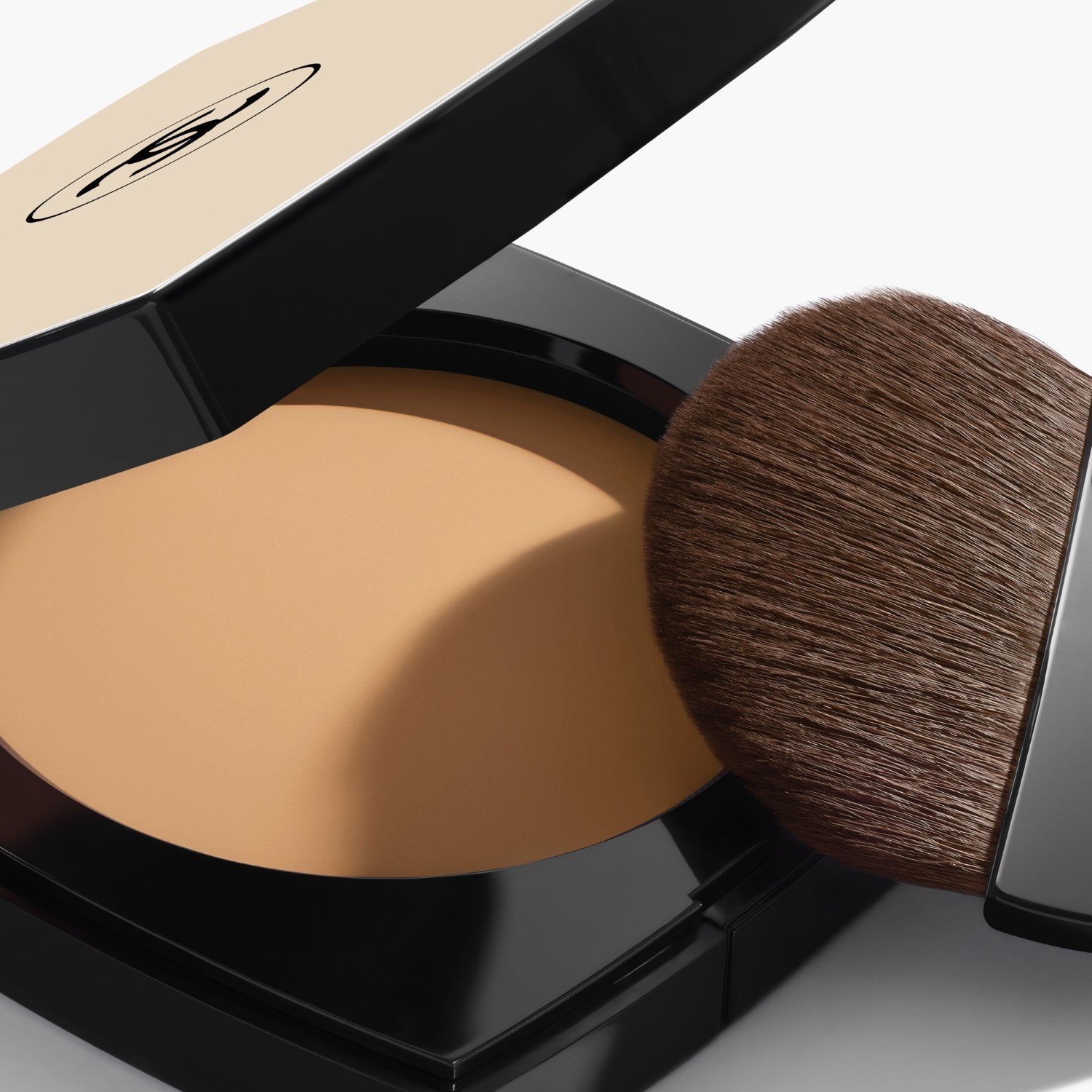 POLVOS LIGEROS, IMPERCEPTIBLES Y MODULABLES