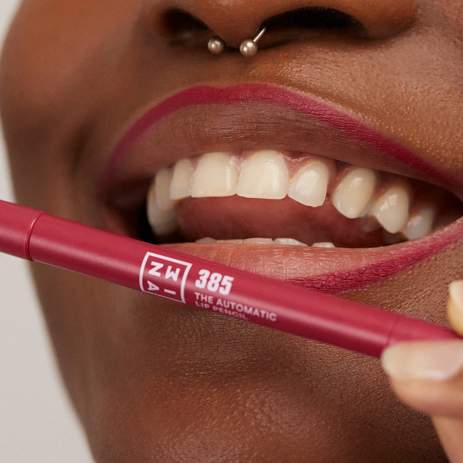 THE AUTOMATIC LIP PENCIL (DELINEADOR DE LABIOS)