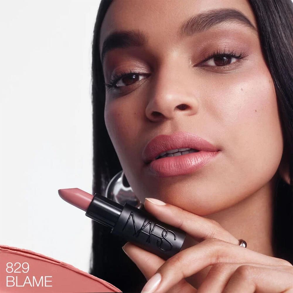 EXPLICIT LIPSTICK DEVIOUS (LABIAL EN BARRA)